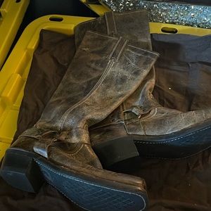 Frye tan leather boots